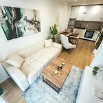 Azure Dream G8 Apartamento Golem (Tirana)