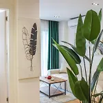 Azure Dream G8 Apartamento