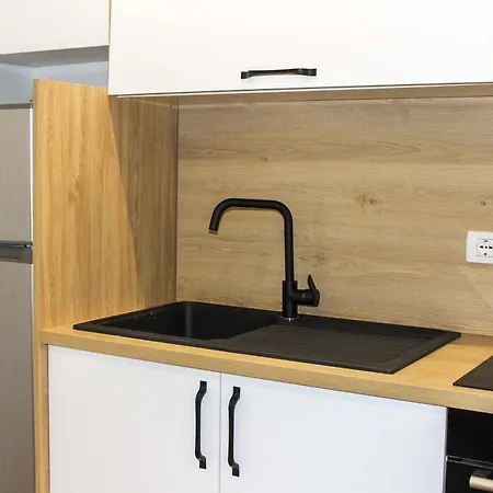 Azure Dream G8 Apartamento Golem (Tirana)